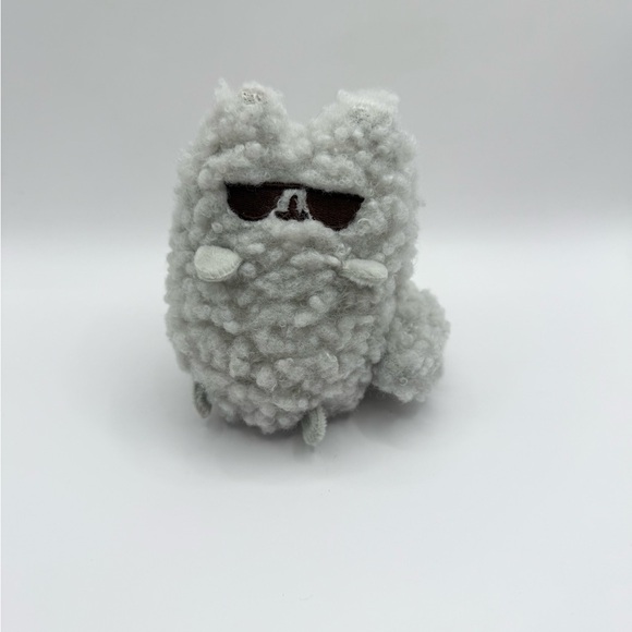 Gund Toys Gund Pusheen Stormy Cat Plush Stuffed Animal Sunglasses gund-toys-gund-pusheen-stormy-cat-plush-stuffed-animal-sunglasses